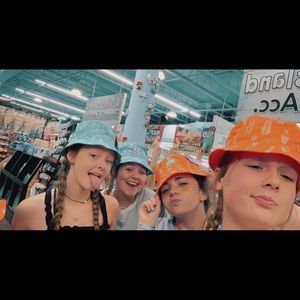 Meet your Posher, Madison